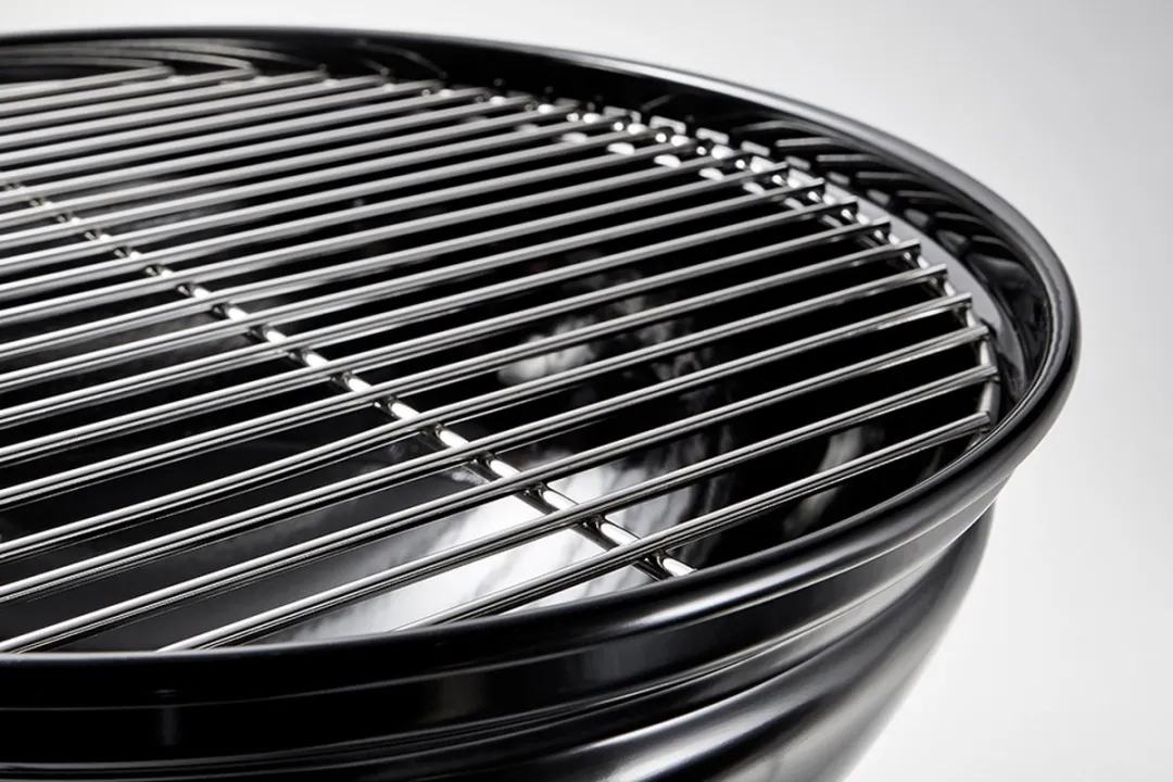 Weber Smokey Joe Premium BBQ - Ø37cm - 6 Burgers - Wit
