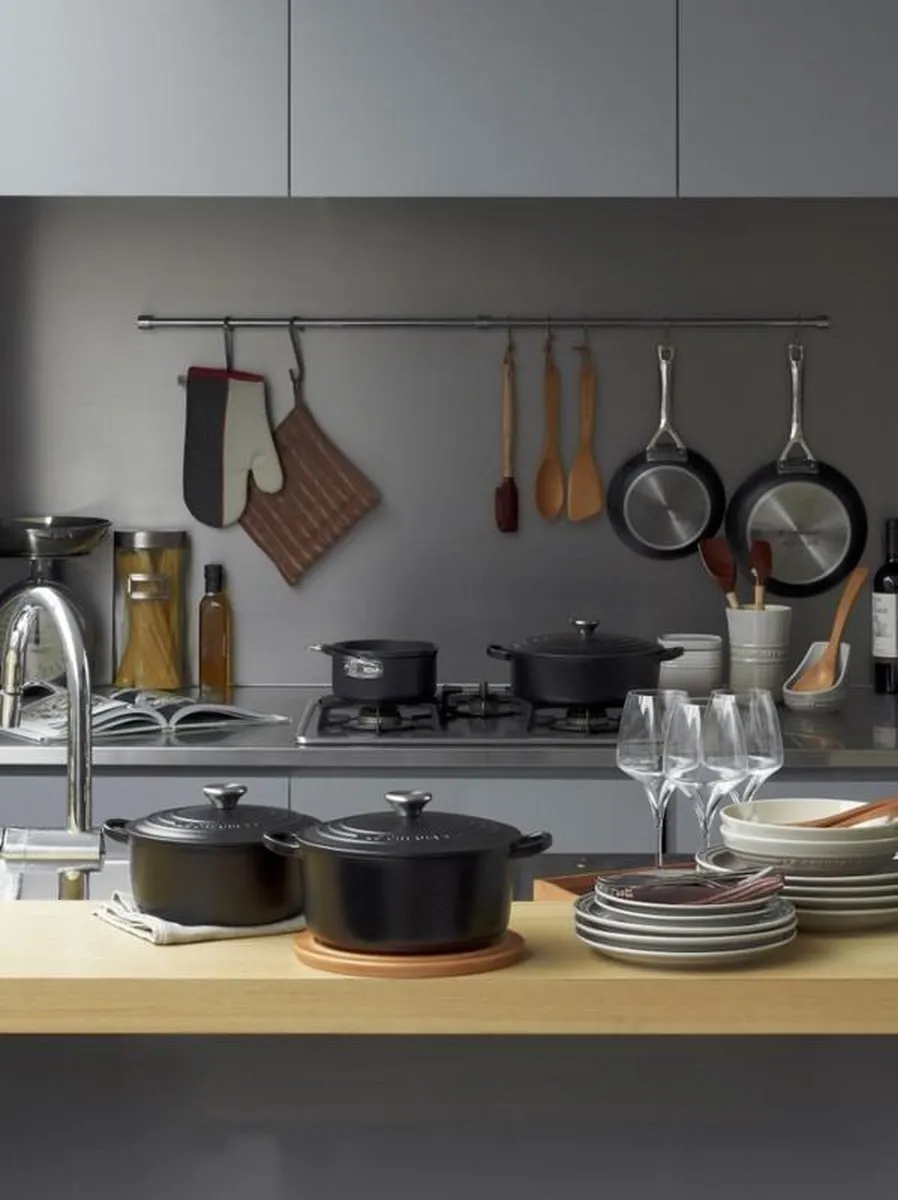 Le Creuset Signature Braadpan 24cm - 4,2L - Zwart