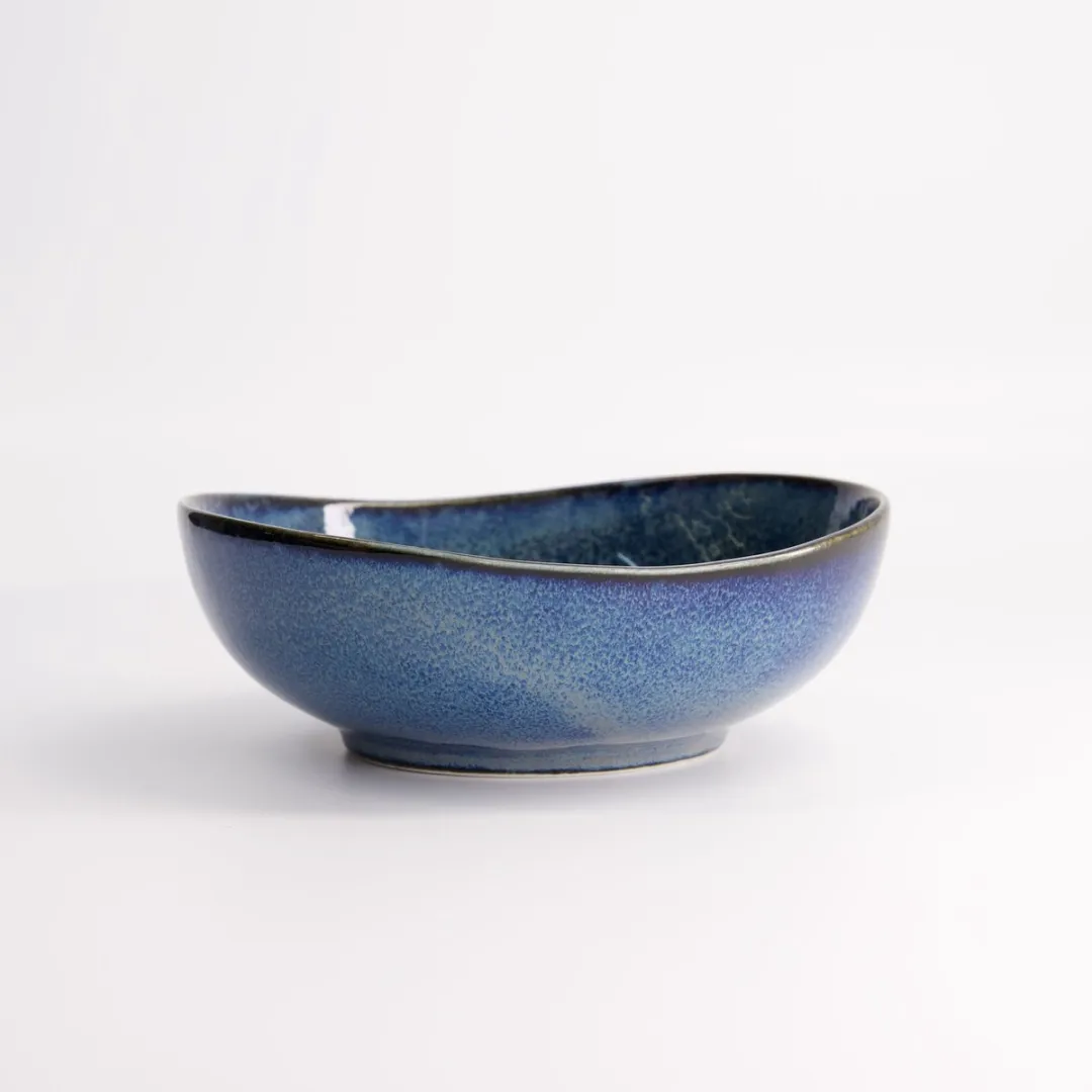 Tokyo Design Studio Oval Kom