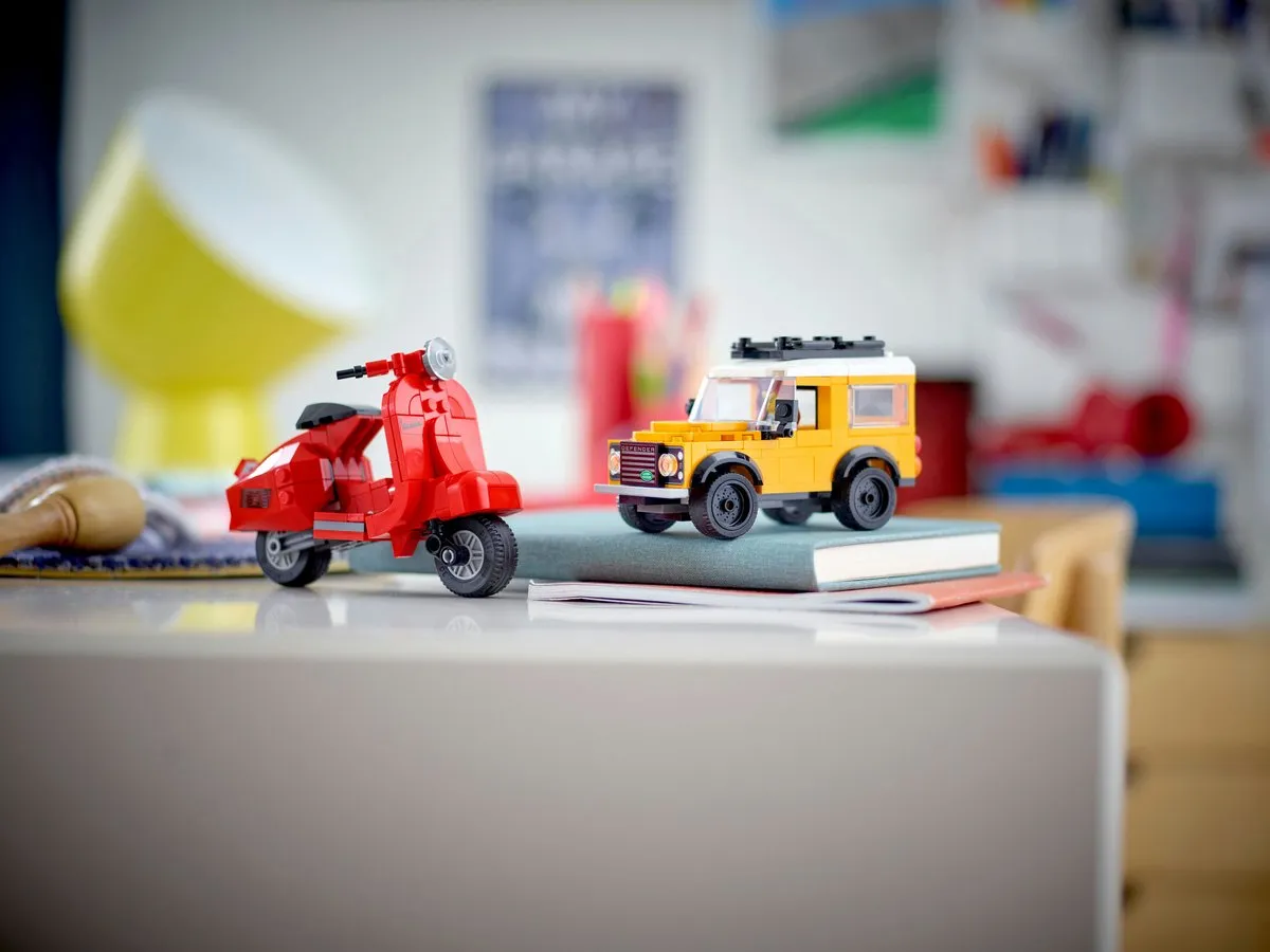 LEGO Creator 40650 Land Rover Classic Defender - Geel