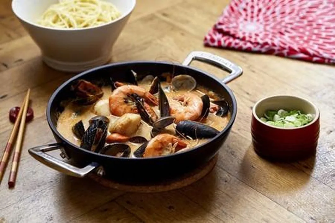 Le Creuset Wokpan Les Forgées TNS 28cm - Zwart
