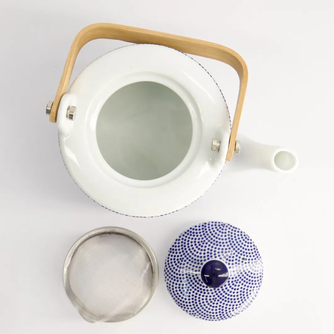 Tokyo Design Studio Nippon Blue Theepot 0,8L - 4 Kopjes - Dots Blauw/Wit