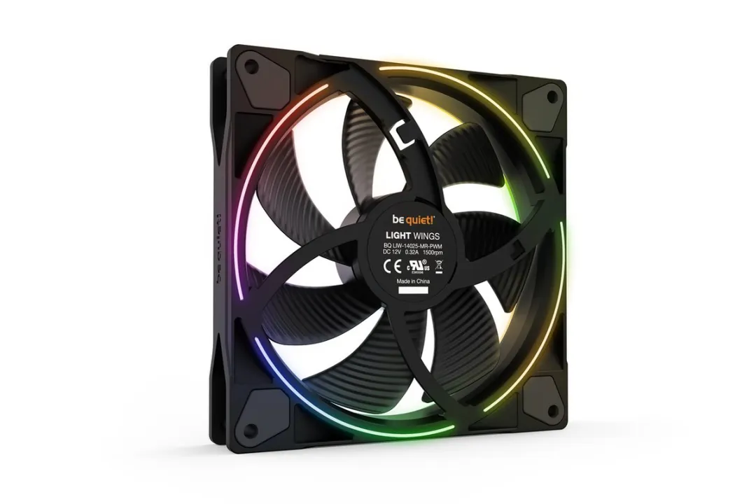 be quiet! Light Wings BL074 PC-ventilator 14cm - Zwart