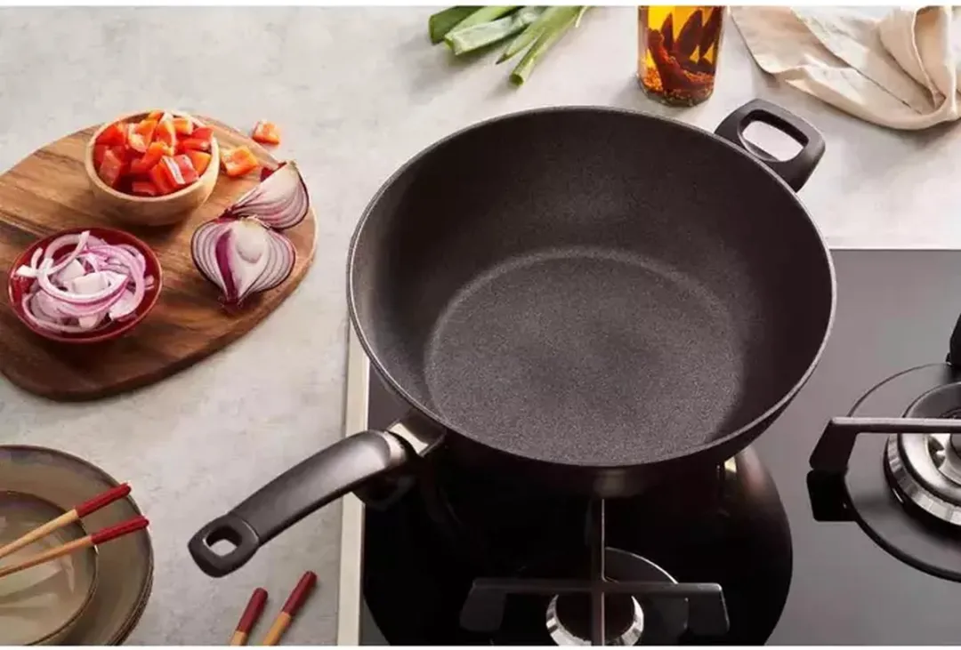 Fissler Adamant Wokpan 26cm - Zwart