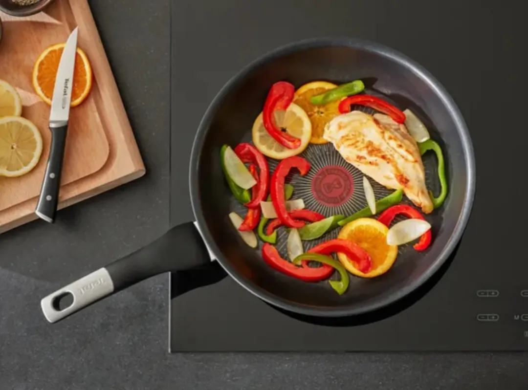 Tefal Unlimited Braadpan Ø24cm - Zwart