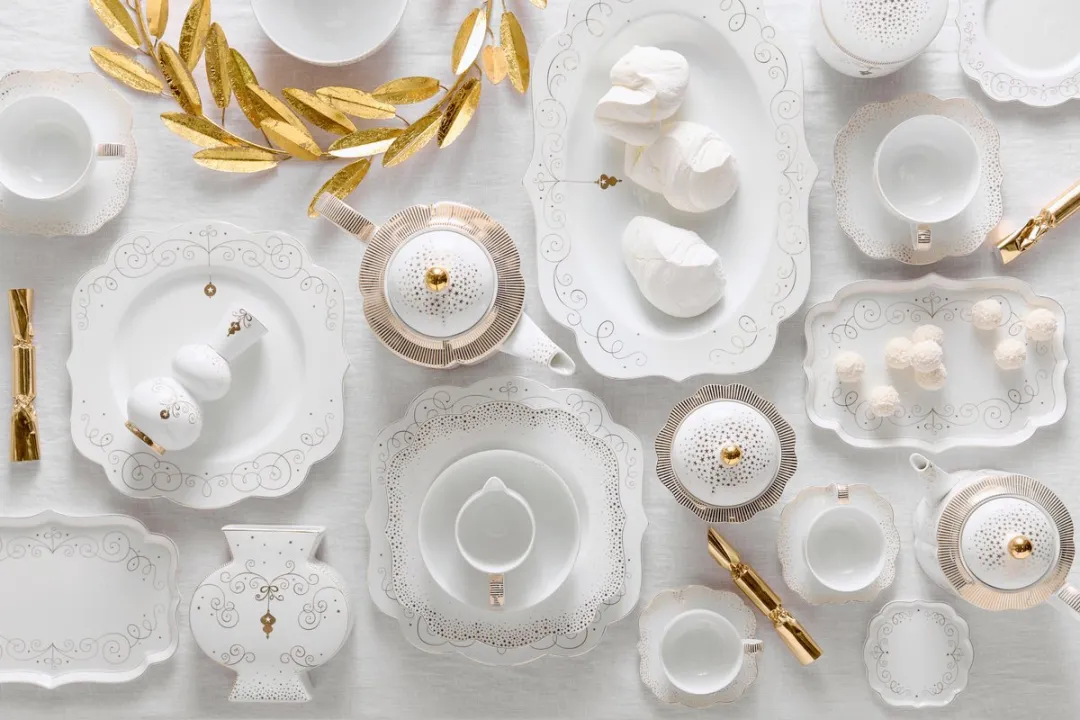 Pip Studio Christmas Royal Melkkannetje 260ml - Wit met Gouden Sterren