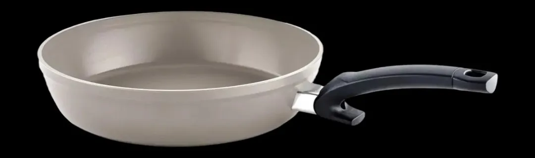 Fissler Ceratal Comfort Koekenpan 24cm - Grijs/Zwart
