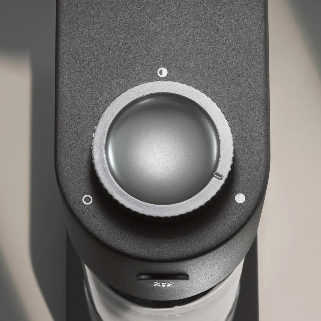 WMF Element One - Bruiswater Machine - Lava - Roestvrij Staal - Modern Design - Compact