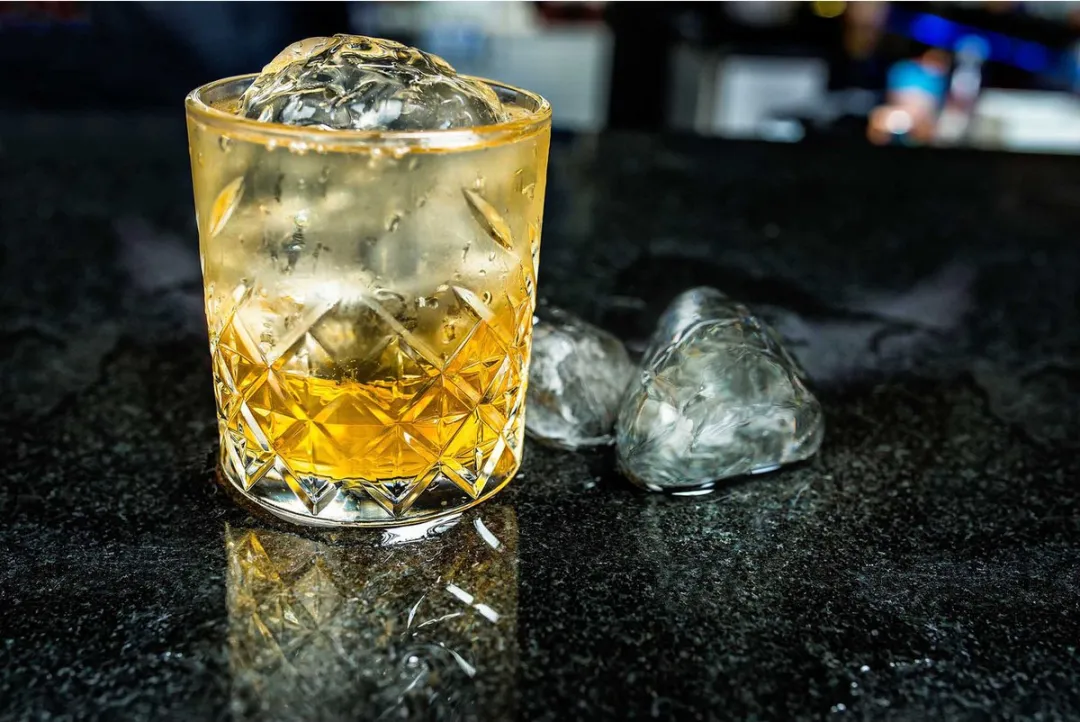 Pasabahce Timeless Whiskyglazen 8x - 350ml - Goud