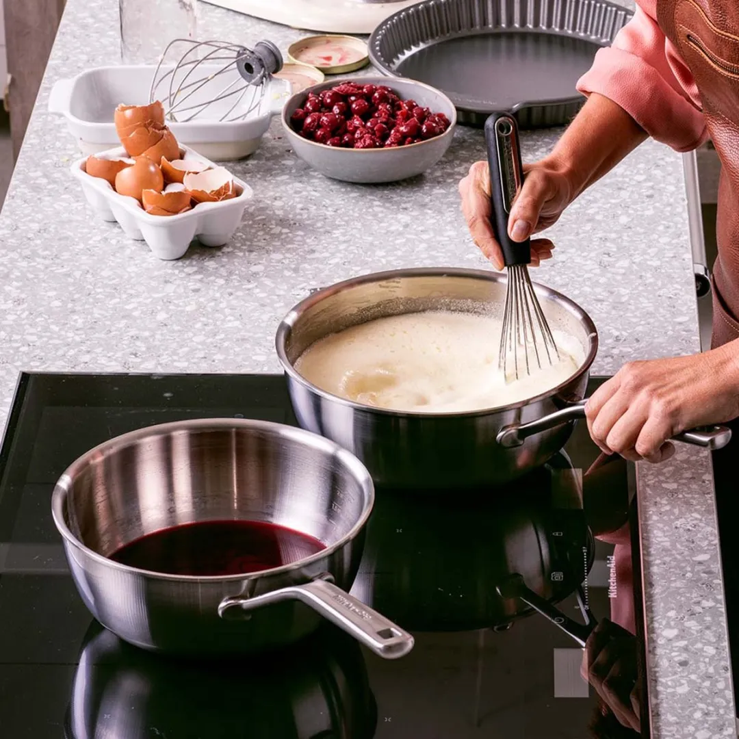 KitchenAid Steelpan Multi-Ply RVS 24cm - 3.7L - Zilver