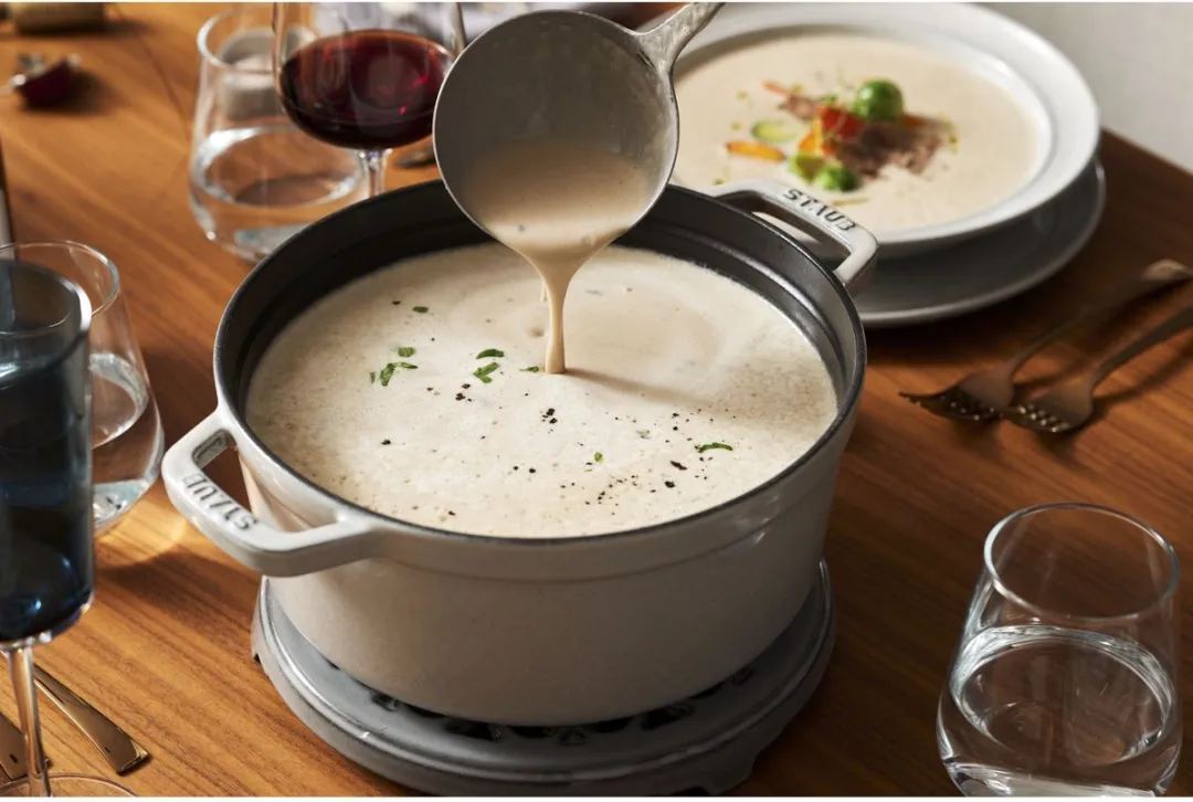 Staub Braadpan/Cocotte 6.7L - Ø28cm - Wit - afbeelding 6 van 6