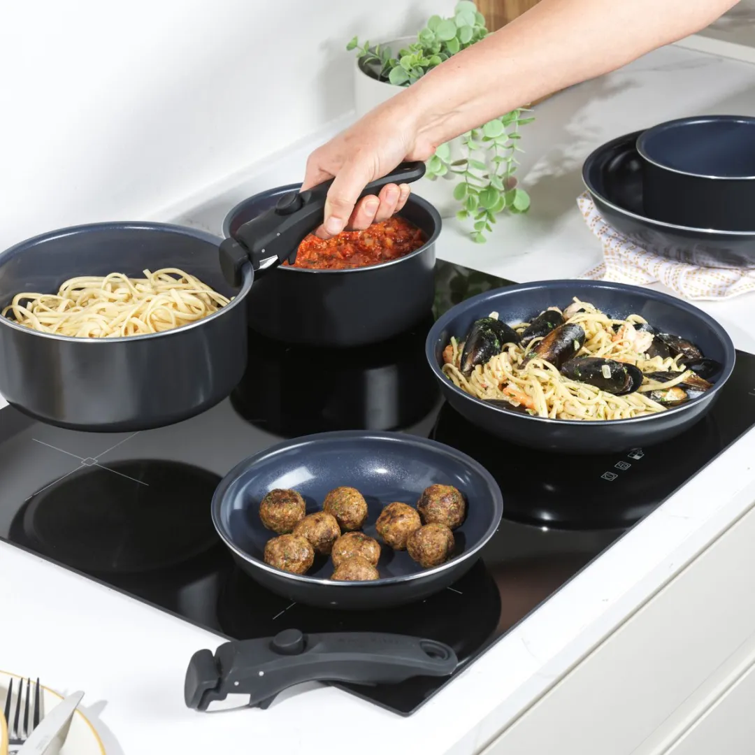 Russell Hobbs Smart Clip Keramische Kookset 8-delig - Blauw