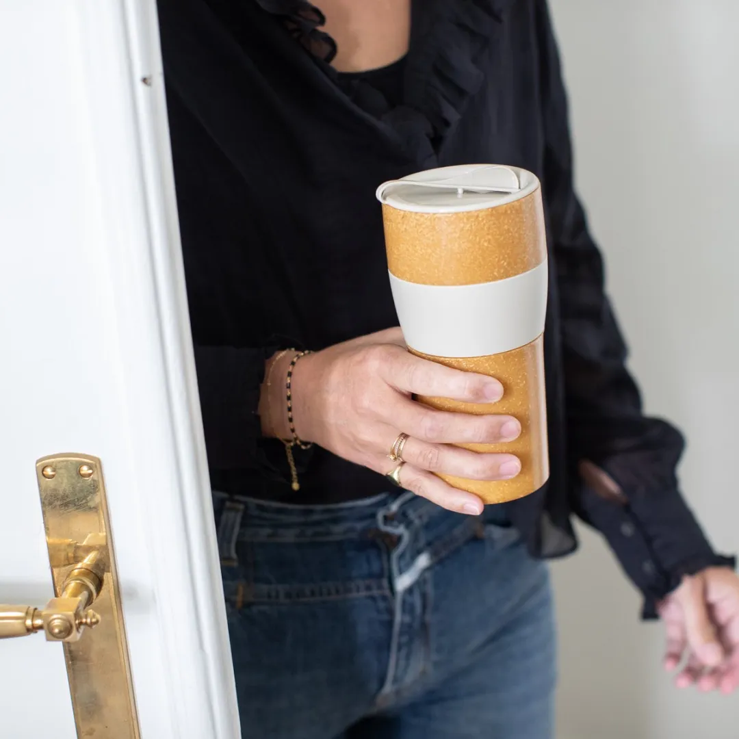 Koziol Aroma To Go XL Herbruikbare Koffiebeker 700ml - Zandbeige