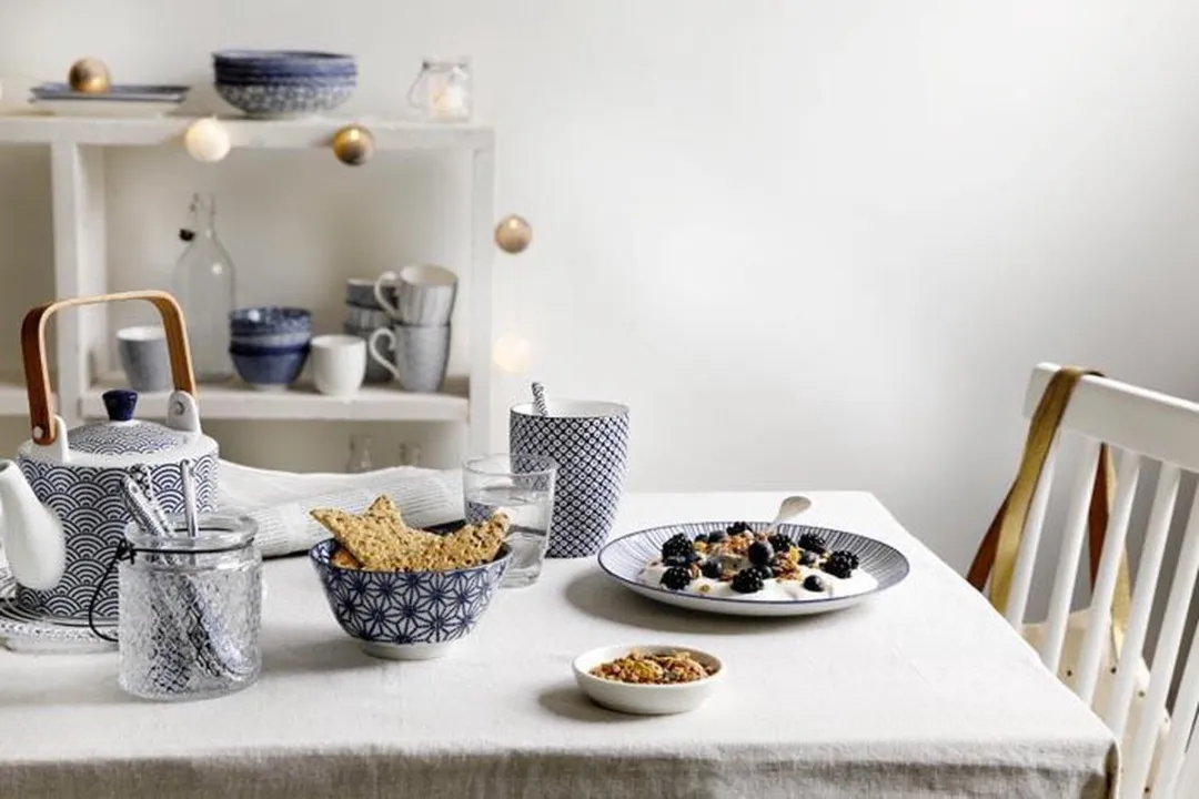 Tokyo Design Studio Nippon Blue Theemok Golven 380ml - Blauw Wit