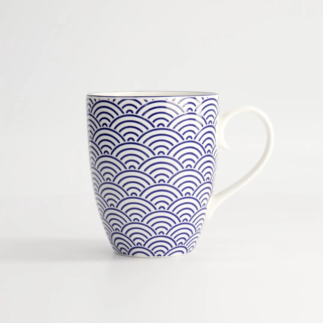 Tokyo Design Studio Nippon Blue Theemok Golven 380ml - Blauw Wit
