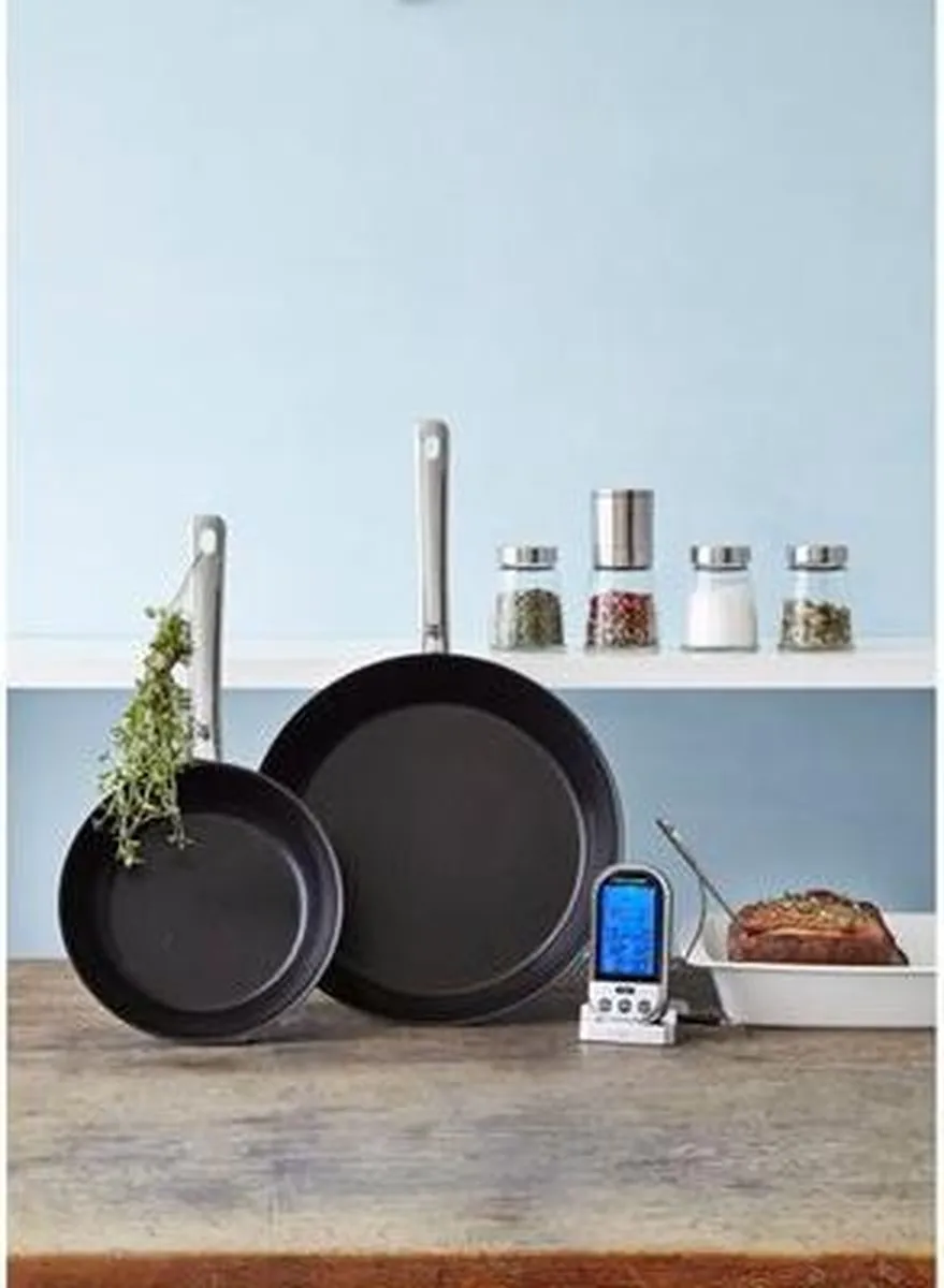 WMF NordicProfi Koekenpan 24cm - RVS/Zwart
