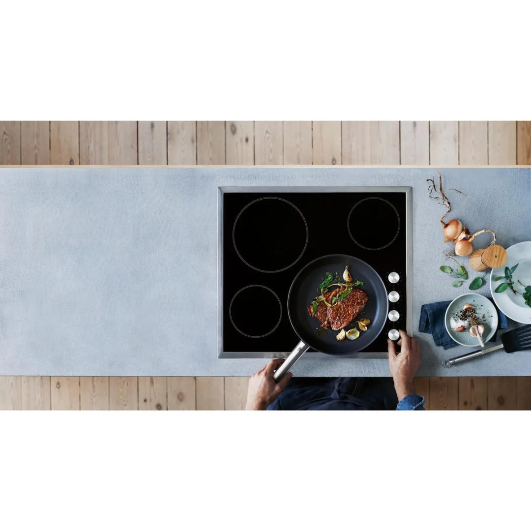 WMF Steak Profi Koekenpan 28cm - Inductie - Zwart