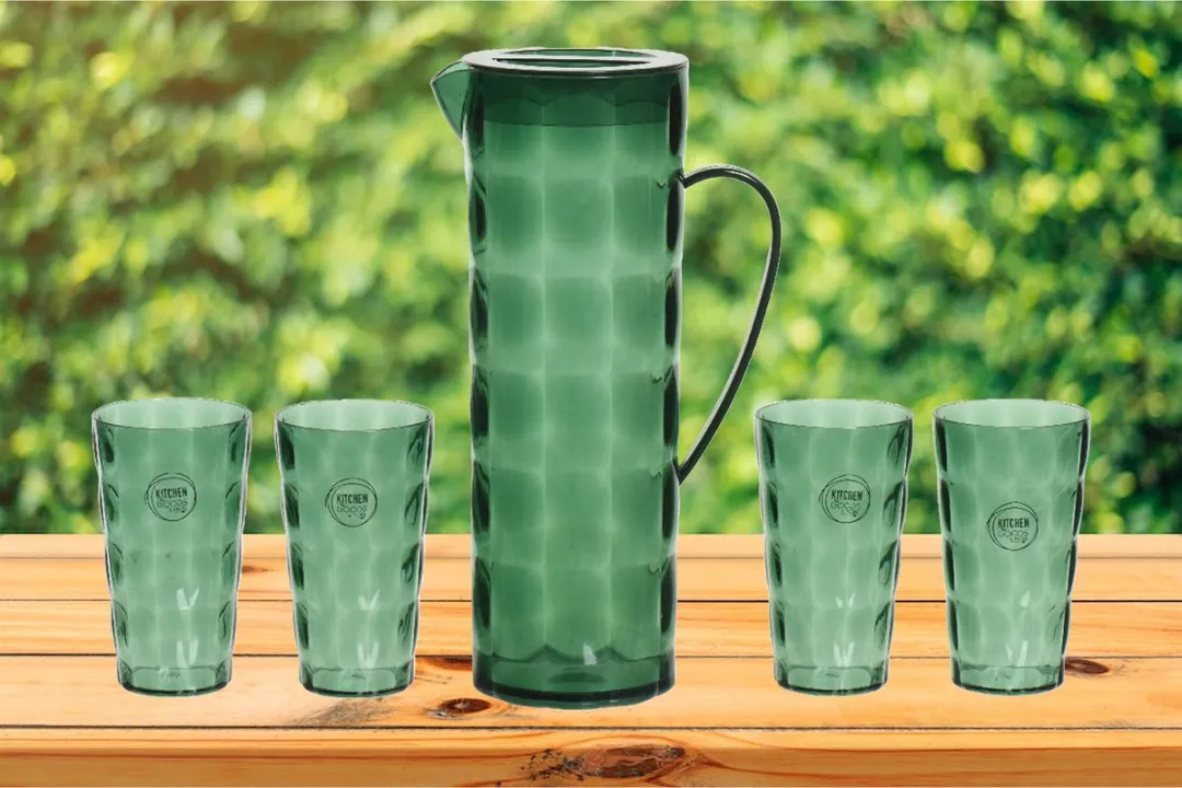Decoris Waterkan/karaf set incl. 4 bekers - 1,7L - kunststof - groen