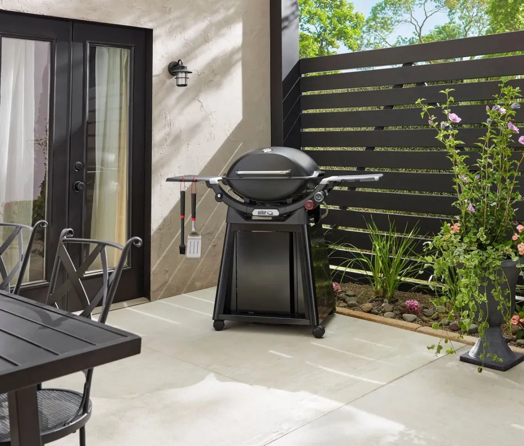 Weber Q 3200N Gasbarbecue - 22 Branders - 12 Hamburgers
