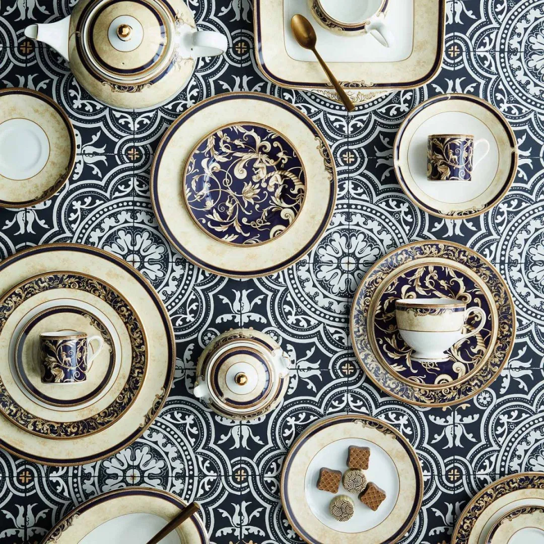 Wedgwood Cornucopia Serveerschaal
