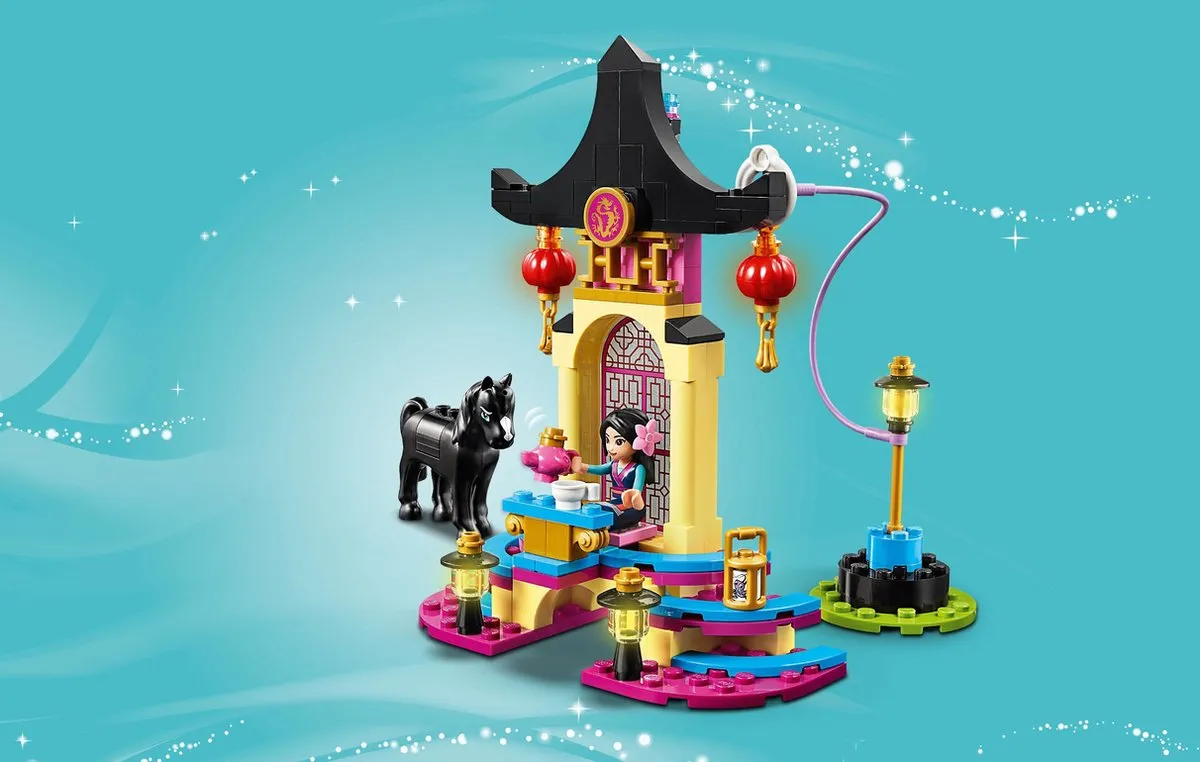 LEGO Disney Princess Mulan Trainingsplaats 43182 - 157 Stukken