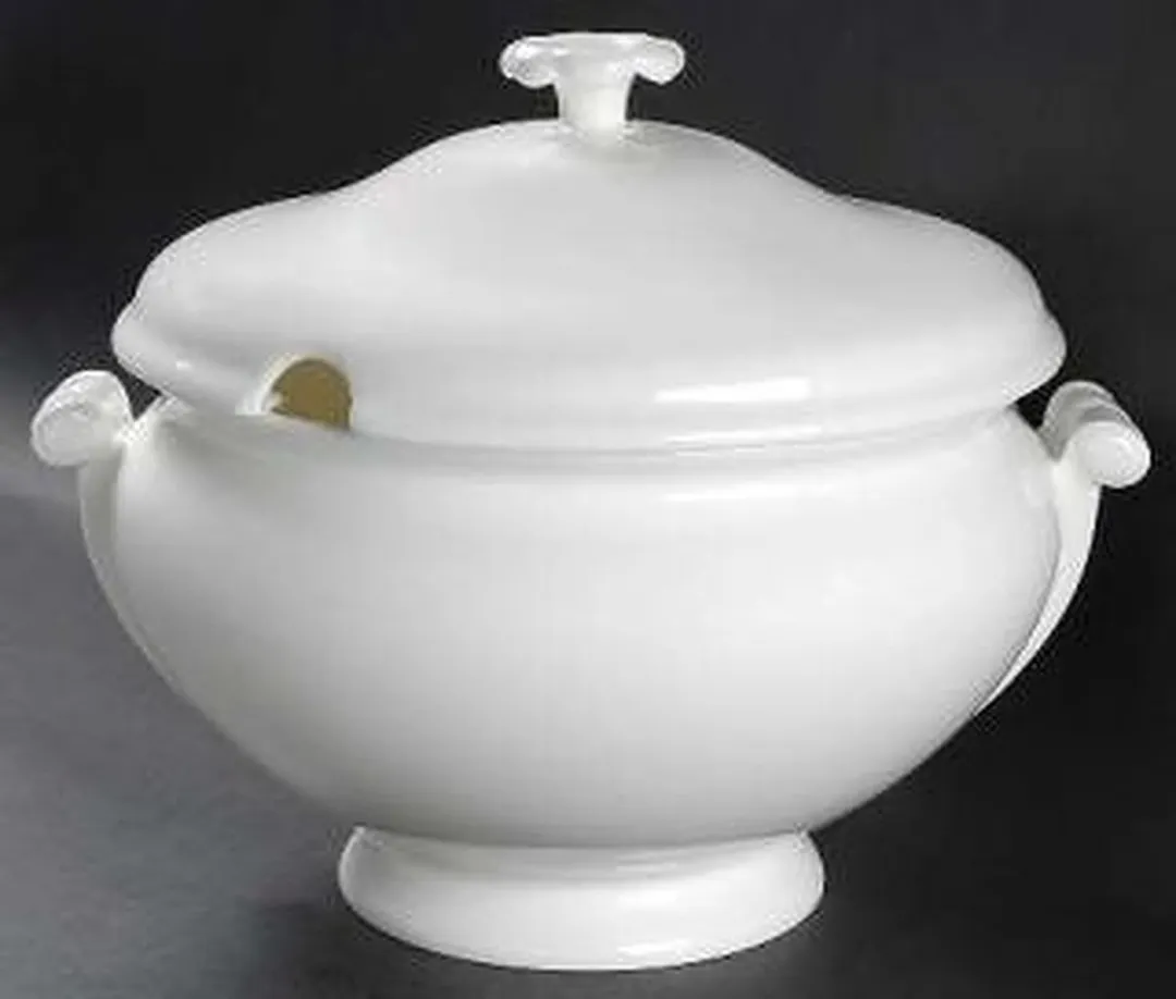 Wedgwood White China Soepterrine