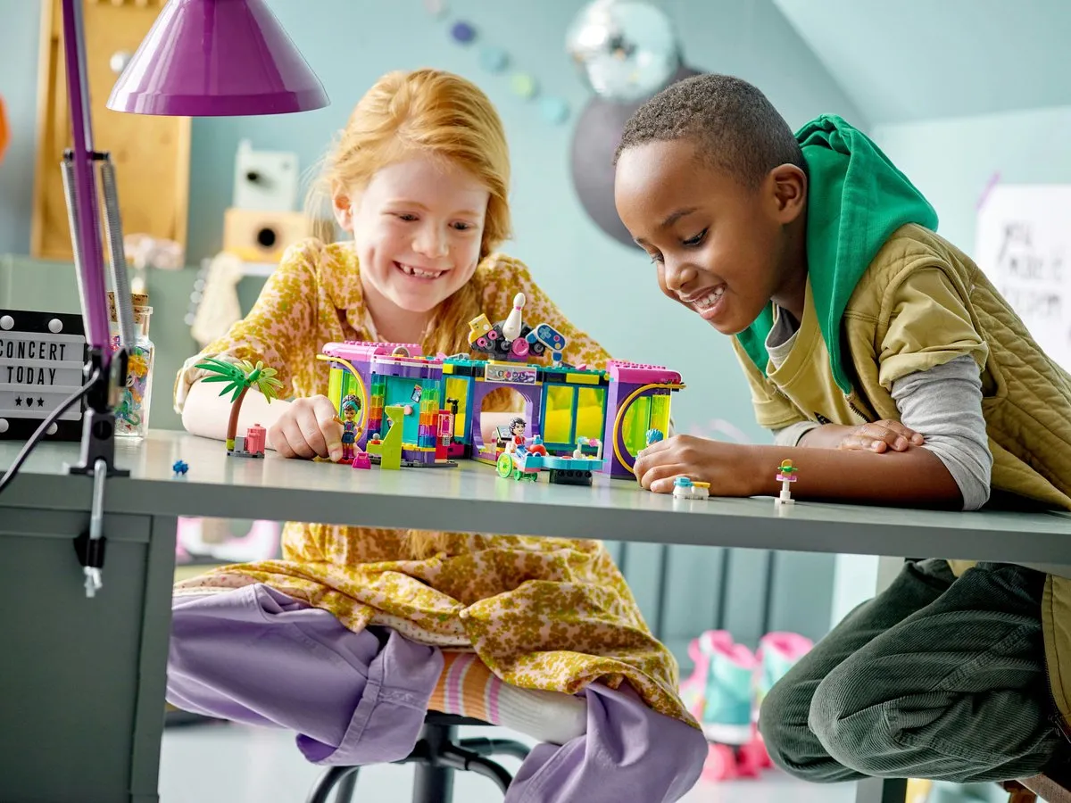 LEGO Friends Rolschaatsdisco 41708