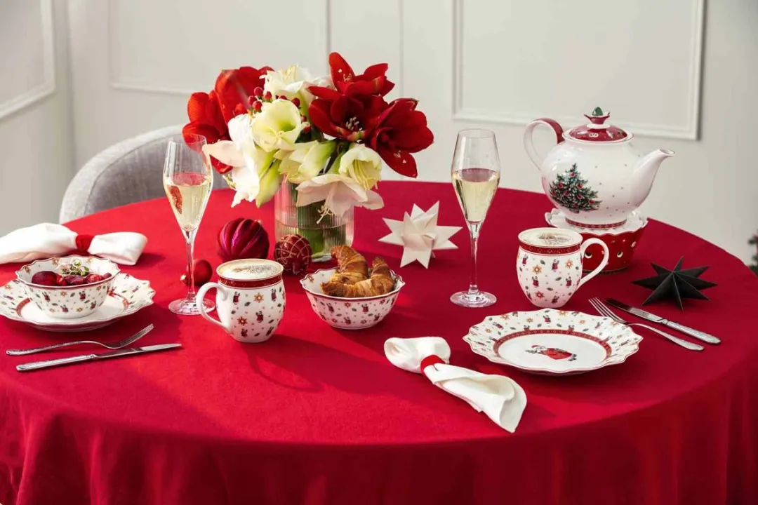 Villeroy & Boch Jubiläums-Becher Toy's Delight 1485858407 - 4 Stuks