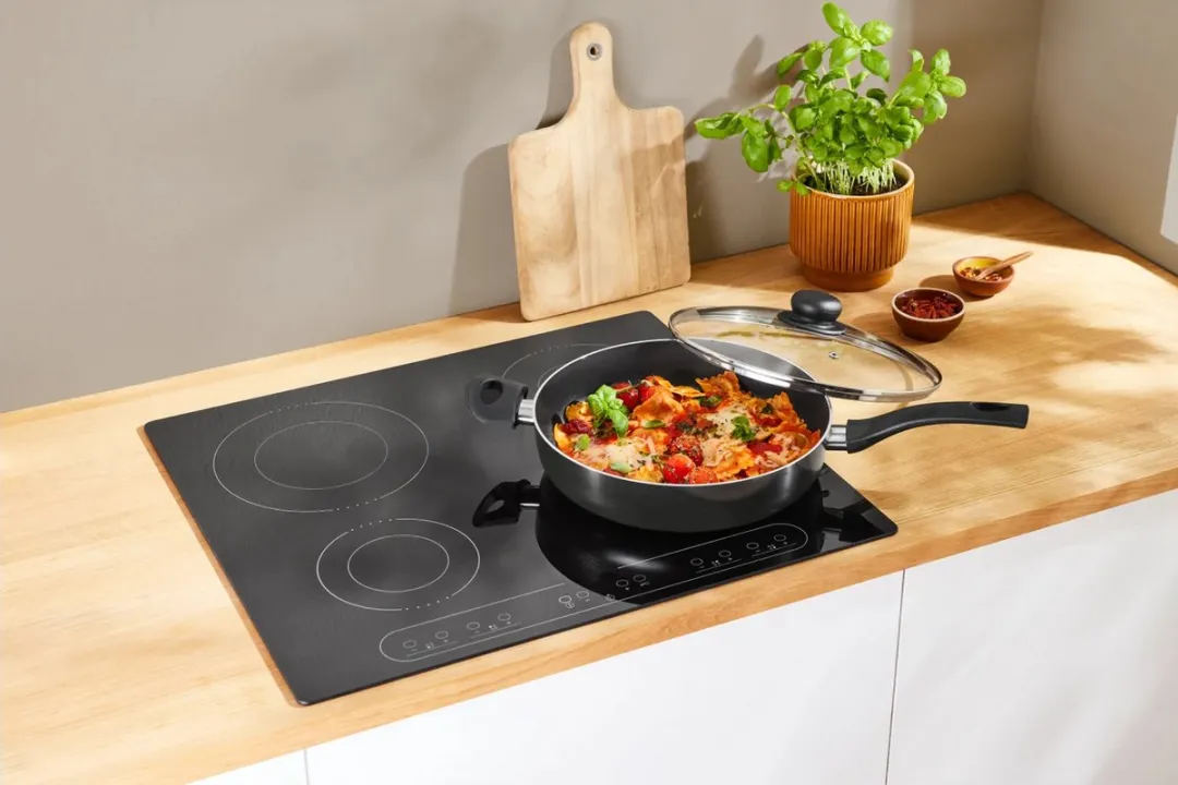 Silvercrest Hapjespan 28cm - Zwart