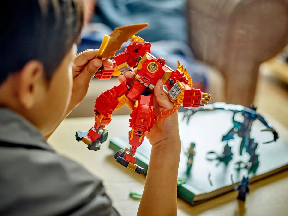 LEGO Ninjago Kai Elementaire Vuurmecha 71808 - 322 Stukken