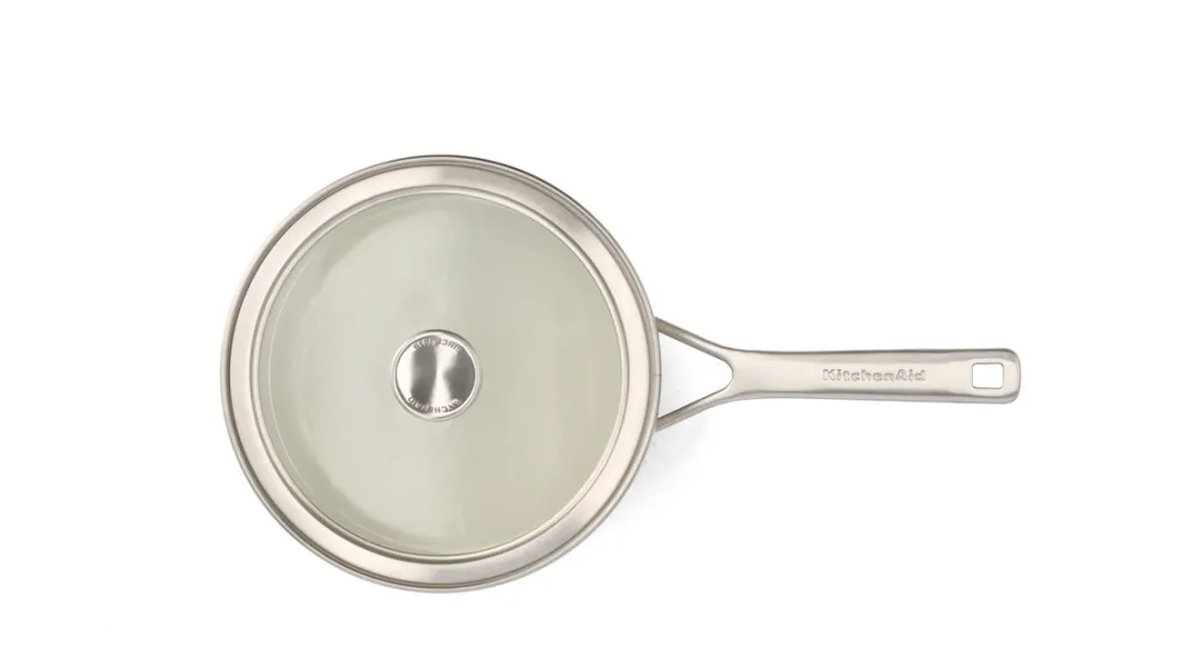 KitchenAid Steel Core Steelpan 20cm 2,4L - Onyx Zwart - afbeelding 6 van 6