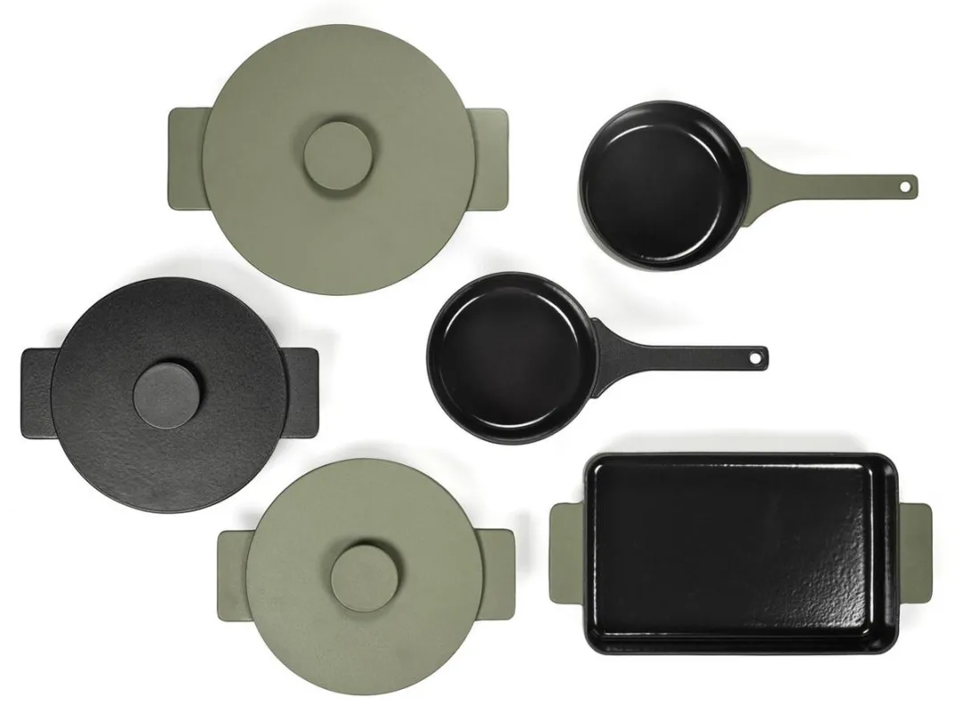 SURFACE POT ENAMEL CAST IRON ZWART D12 - 0,5L