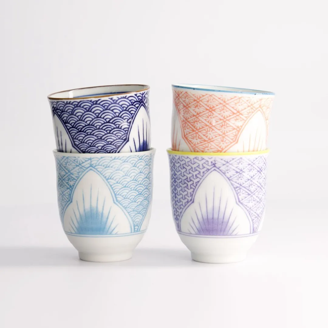 Tokyo Design Studio Lily Flower Theekopjes Set 4-delig - 250ml - Meerkleurig