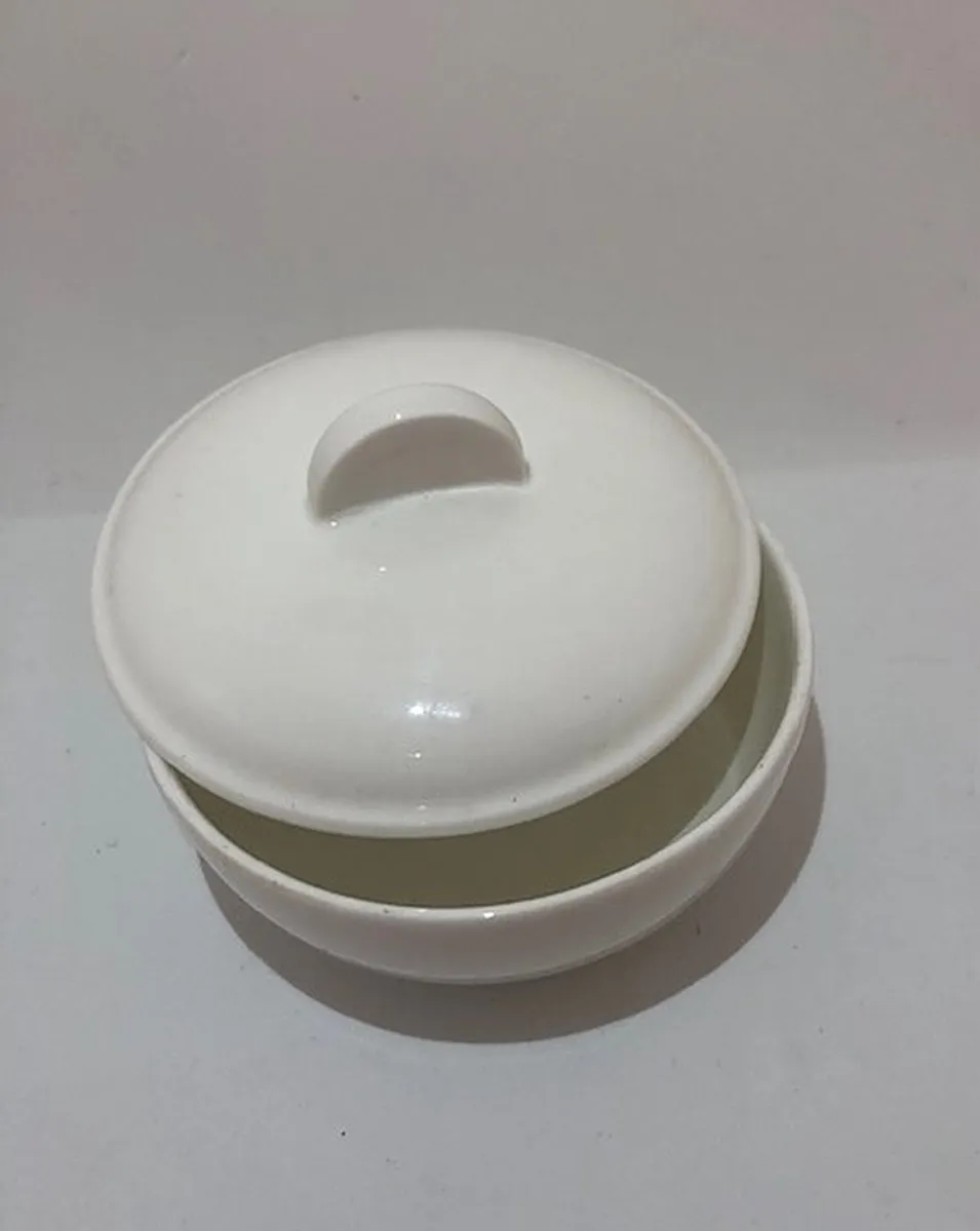 Wedgwood Suikerpotje met deksel Wit Bone China