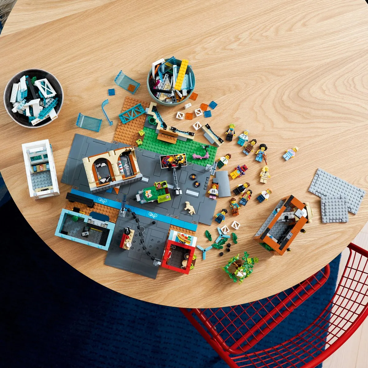LEGO City Binnenstad Modular Building 60380 - Meerkleurig