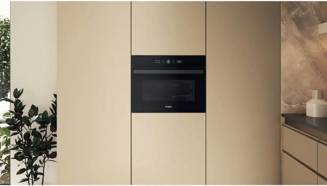 Whirlpool WMW47HMB Zwart Combimagnetron Ingebouwd 45 cm l 900 W