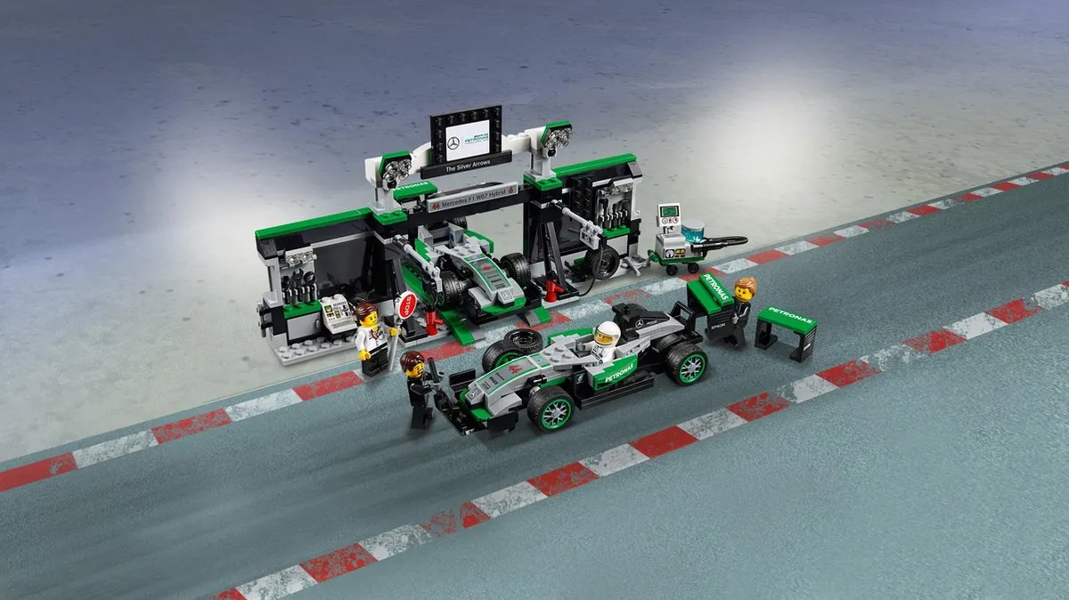 LEGO Speed Champions Mercedes-AMG F1 Team 75883 - 941 Stukken