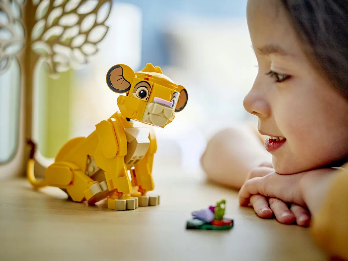 LEGO Disney Simba Welp 43243 - 222 Stukken