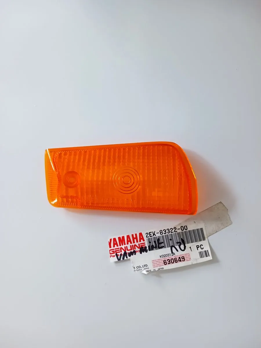 Yamaha Knipperlichtglas Mint Rechts