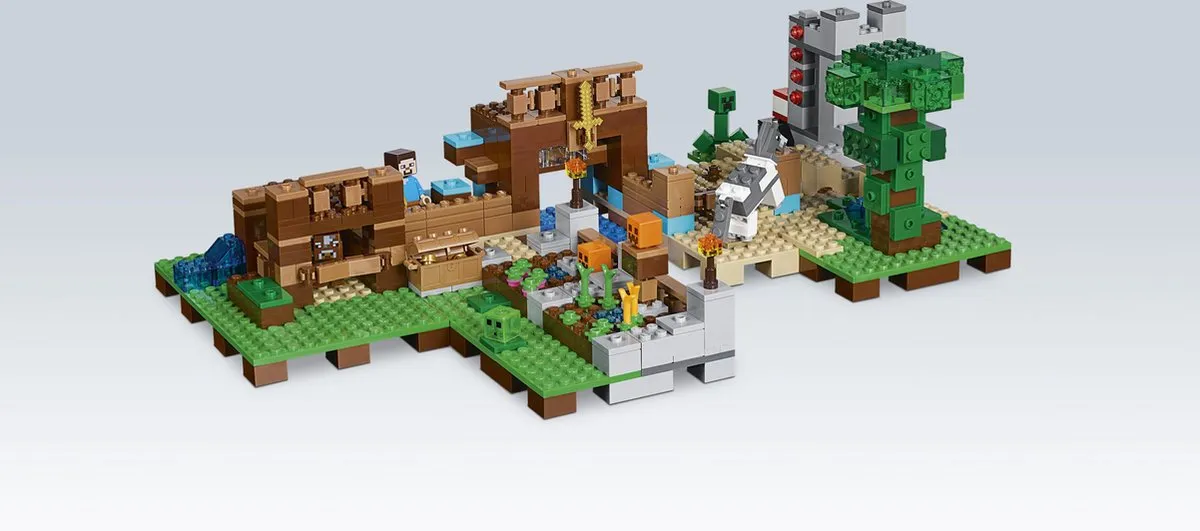 LEGO Minecraft De Crafting-box 2.0 21135 - 717 Stukken