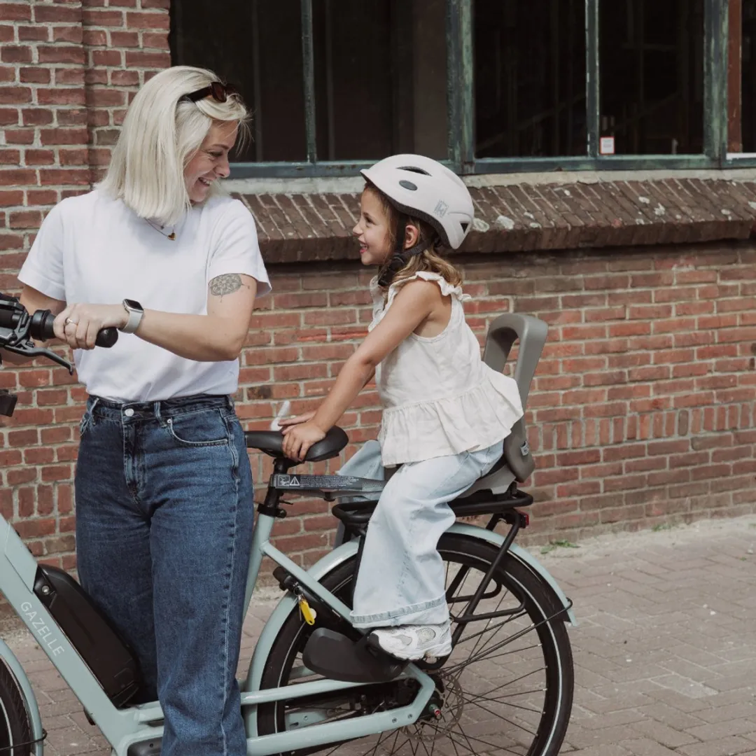 Urban Iki Junior Fietsstoeltje Suzume Grey/Bincho Black