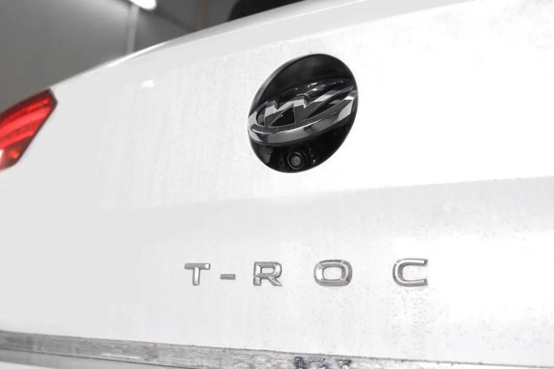 Volkswagen T-Roc Achteruitrijcamera