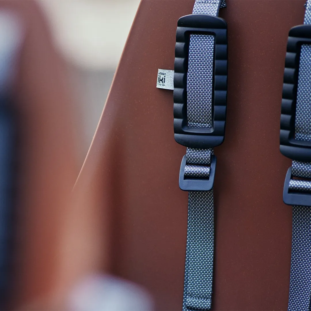 Urban Iki BIO Fietsstoeltje Achter - Haniwa Brown/Bincho Black