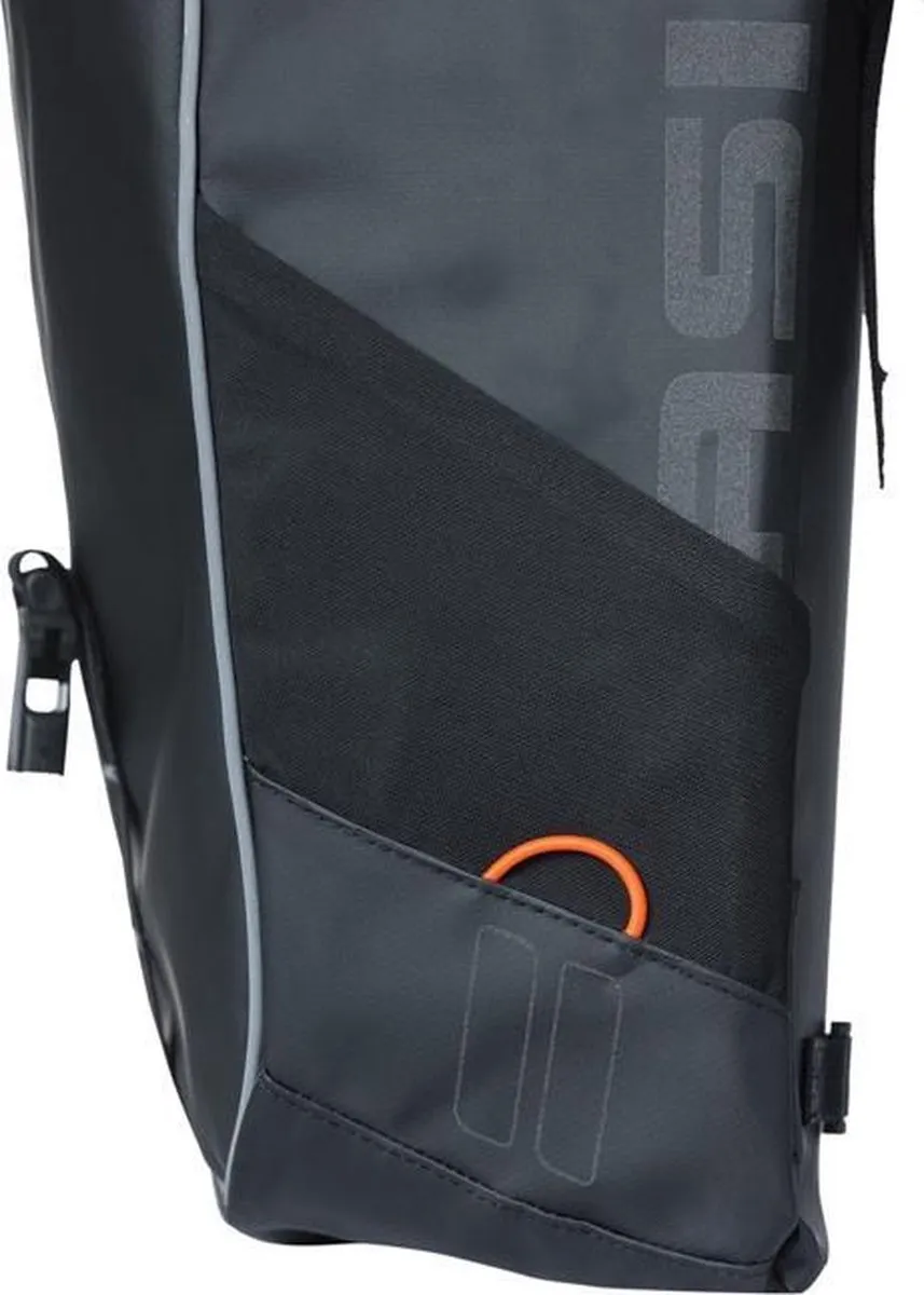 Basil Miles Tarpaulin Dubbele Fietstas - 34L - Zwart - afbeelding 6 van 6