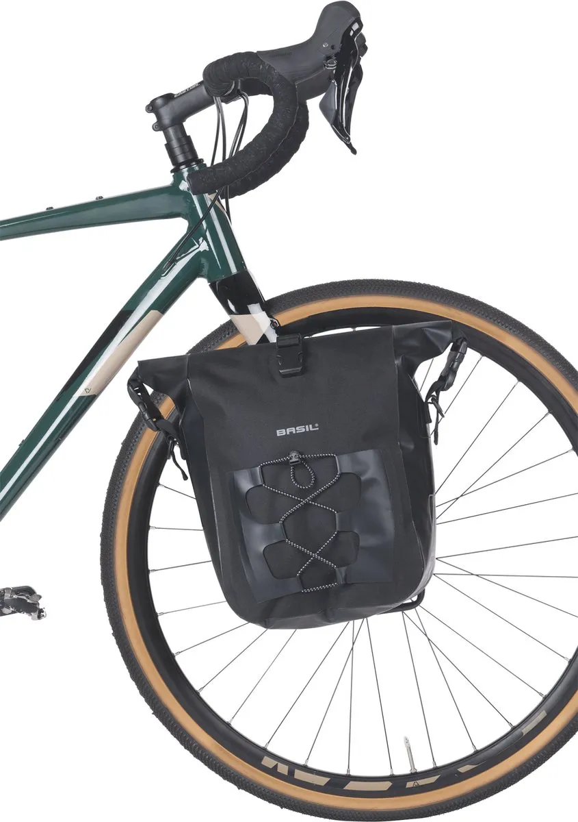 Basil Navigator Waterproof MIK Studs Fietstas 15L - Zwart - afbeelding 6 van 6