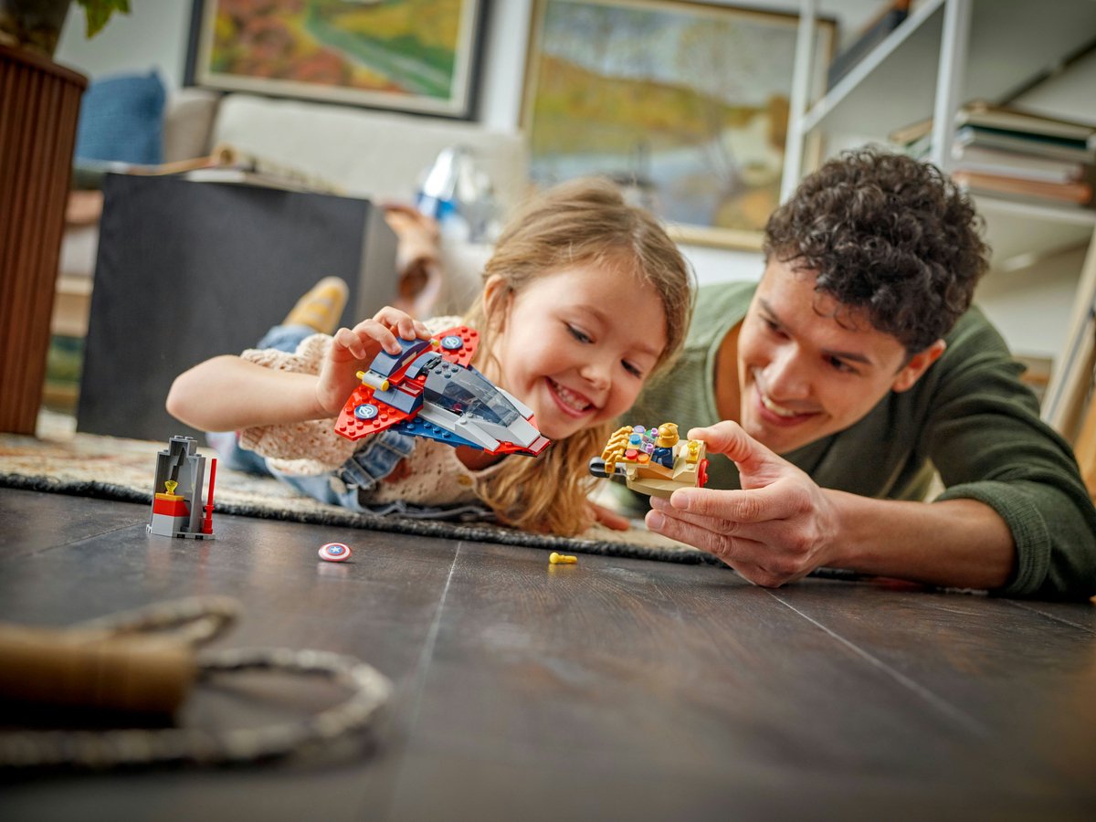 LEGO® Marvel Captain America vs. Thanos - 76319