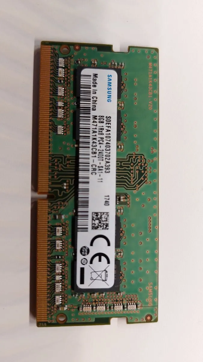 Samsung M471A1K43CB1-CRC DDR4 8GB 1Rx8