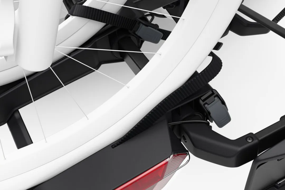 Thule OutPace 9013100 Fietsenrek - 3 Fietsen - Zwart