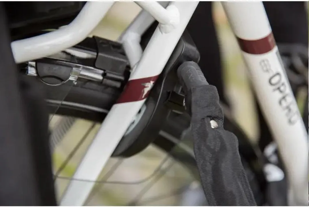 AXA Defender ART2 Fietsslot - 100cm Insteekketting - Zwart
