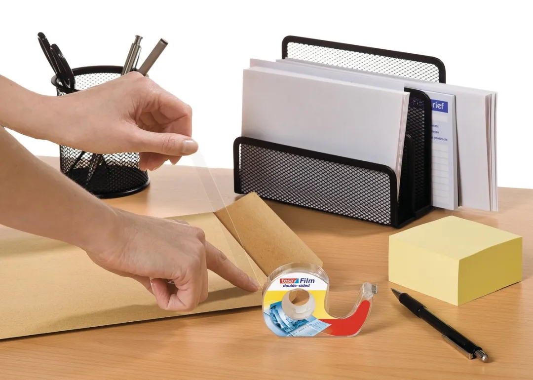 Tesa Dubbelzijdige Tape 7,5m - Dispenser - Transparant